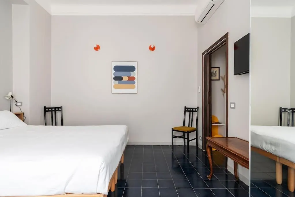 Apartament Casa Dina - Monolocale Washington De Angeli Mediolan